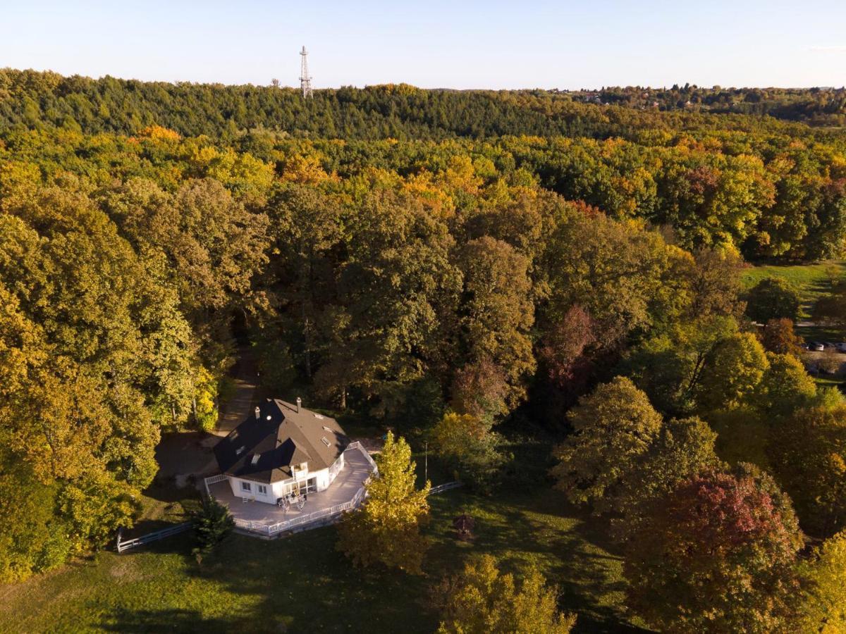 Hotel Magnólia Nagykanizsa Esterno foto
