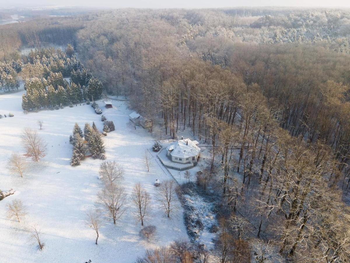 Hotel Magnólia Nagykanizsa Esterno foto